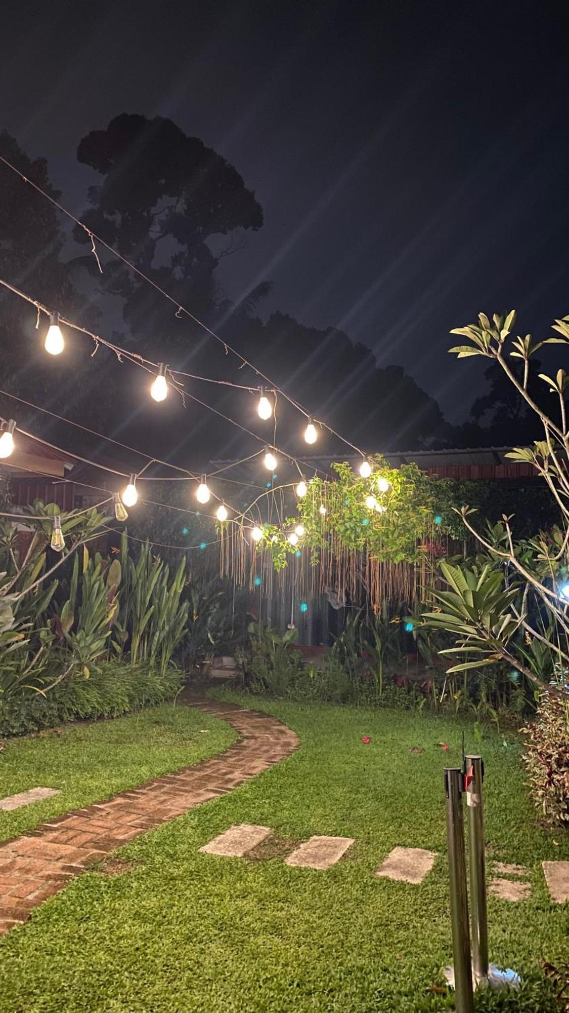 Kebun Puisi Βίλα Kajang Εξωτερικό φωτογραφία
